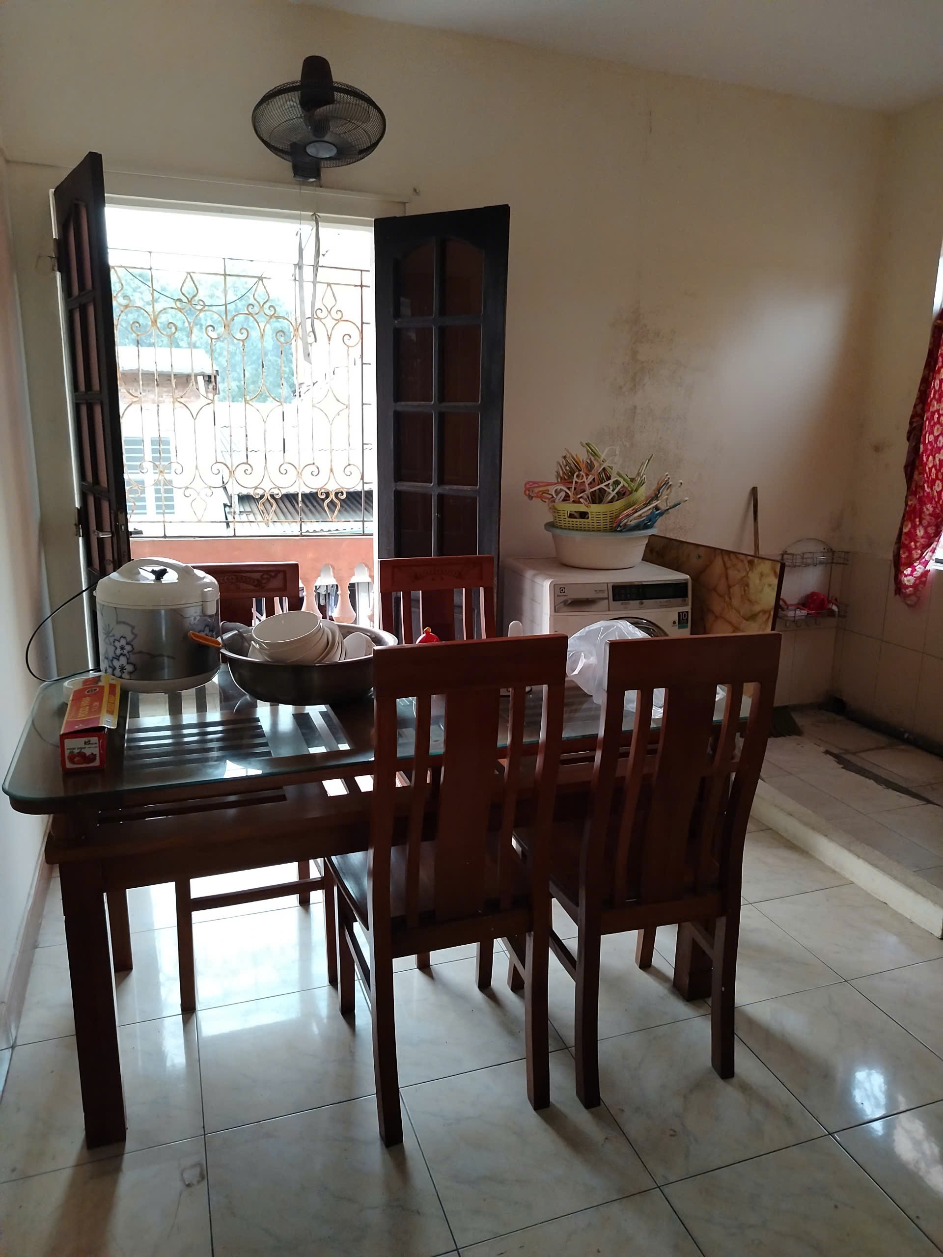 Cho thuê nhà nguyên căn Phố Đại Cổ Việt, 3 tầng x 60m2, 3 ngủ chỉ 8 Triệu vào ngay - Ảnh 1